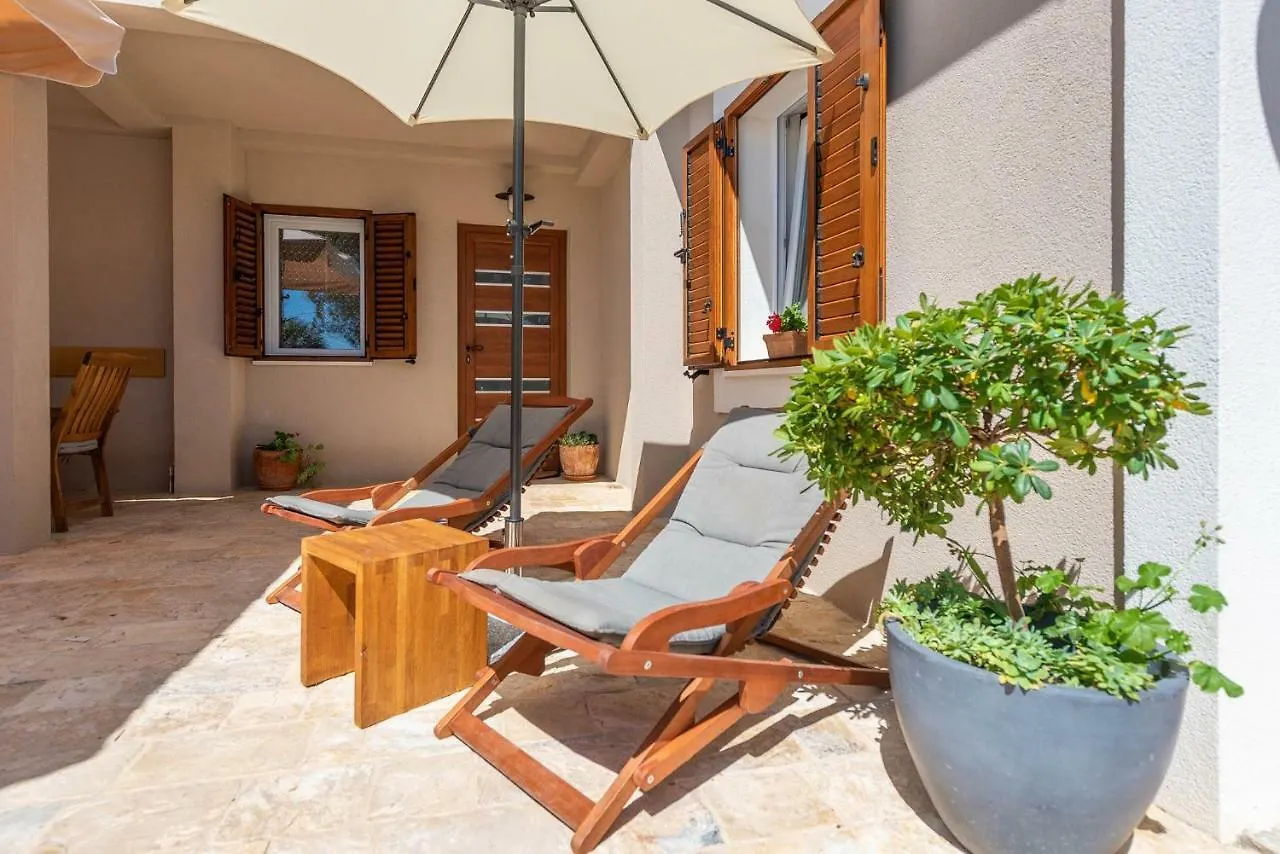 Holiday Home Privlaka/Zadar Riviera 8218