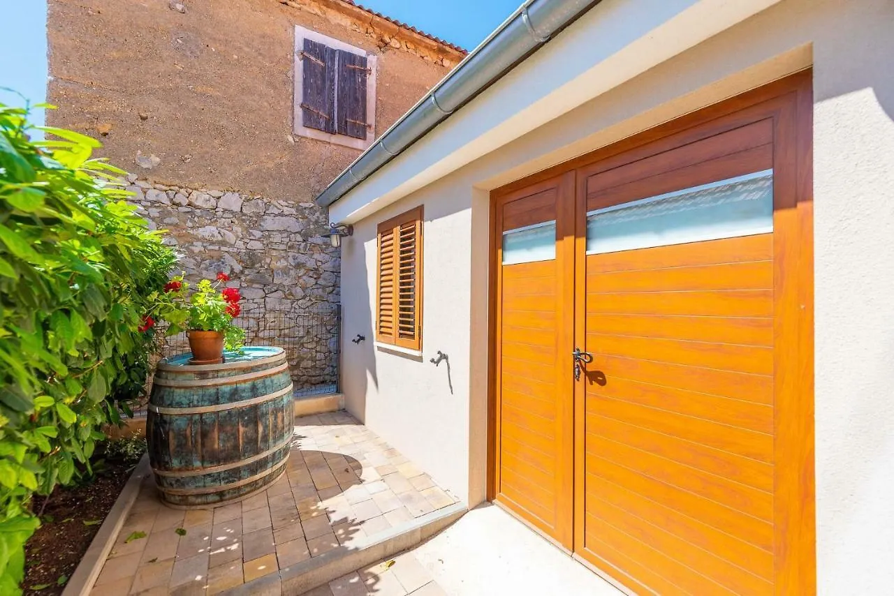 Holiday Home Privlaka/Zadar Riviera 8218 Croatia